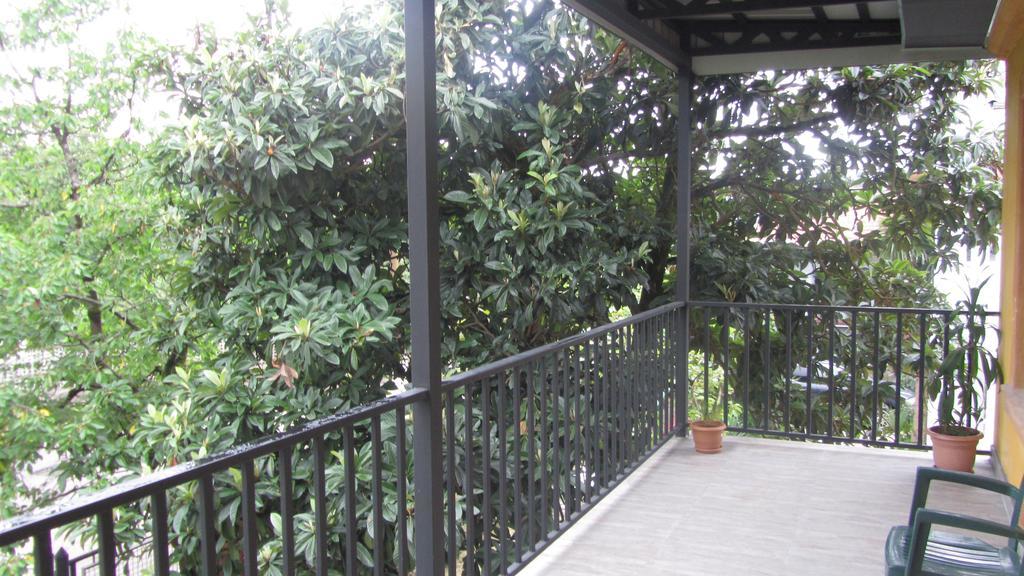 Suliko Guest House Batumi Exterior photo