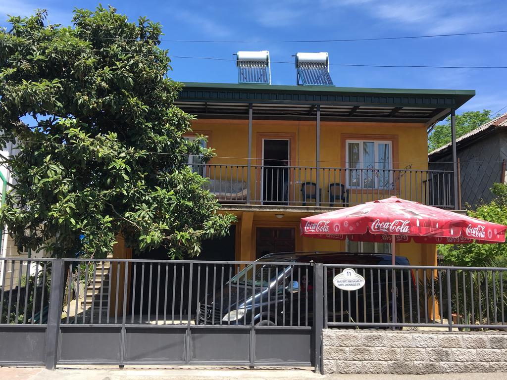 Suliko Guest House Batumi Exterior photo